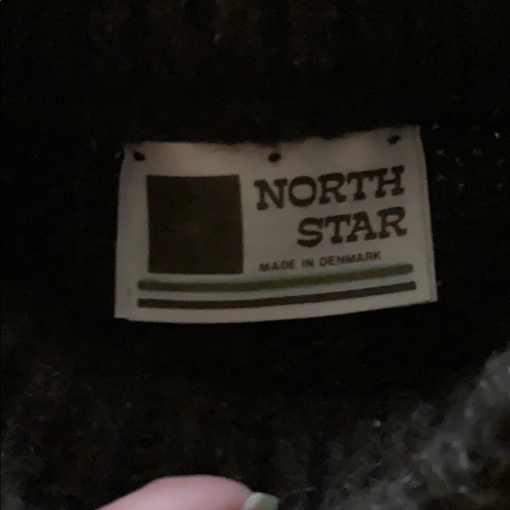 ❌Donated 12/2❌ Fair Isle Sweater from Denmark - Picture 6 of 8